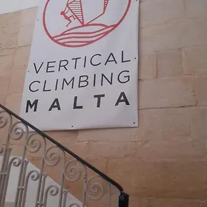  Homestay Vertical Climbing Malta