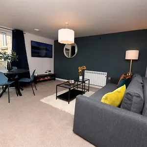 Self Catering - Regent's Court Indigo Harrogate